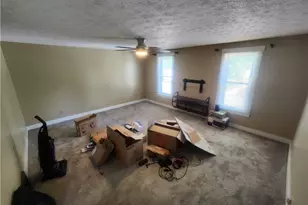 3094 E 65th St, Loveland, OH 44127 - Photo 5