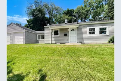 1202 Clifton Avenue, Akron, OH 44310 - Photo 1