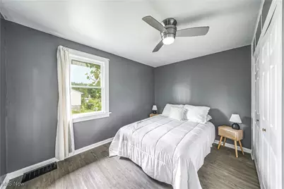 11480 Aebi Avenue NE, Alliance, OH 44601 - Photo 9