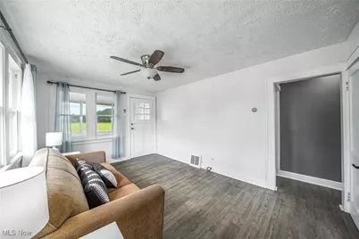 11480 Aebi Avenue NE, Alliance, OH 44601 - Photo 7