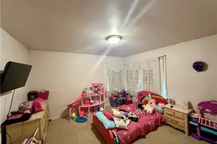 1004 N Bentley Ave, Niles, OH 44446 - Photo 17