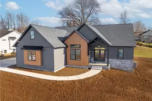 3430 Joyce Ave NW, Massillon, OH 44646 - Photo 3