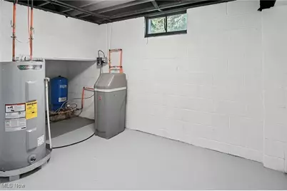 1974 Hawthorne Avenue, Stow, OH 44224 - Photo 35