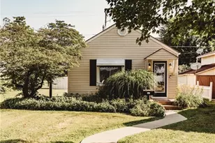 204 W Union Ave, West Lafayette, OH 43845 - Photo 3