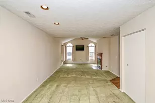 3633 Barrington Pl NW, Canton, OH 44708 - Photo 7