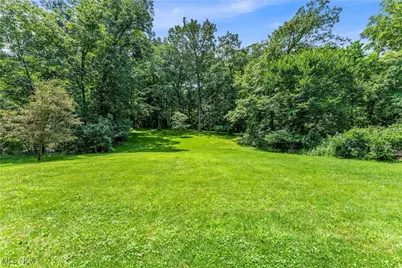 166 W Barlow Road, Hudson, OH 44236 - Photo 7