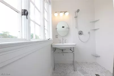 12 Lotus Ave., Chester, WV 26034 - Photo 29