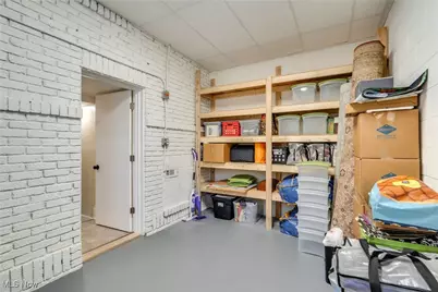 567 E Cuyahoga Falls Avenue, Akron, OH 44310 - Photo 31