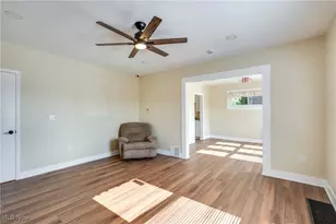 567 E Cuyahoga Falls Ave, Akron, OH 44310 - Photo 7
