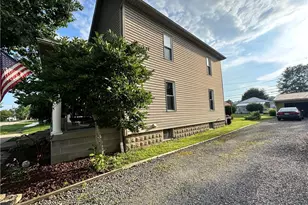 817 Walnut St, Caldwell, OH 43724 - Photo 5