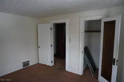 1088 Packard Drive, Akron, OH 44320 - Photo 11