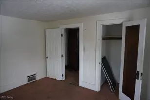 1088 Packard Dr, Akron, OH 44320 - Photo 11