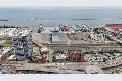 1133 W 9th Street #412, Loveland, OH 44113 - Photo 31