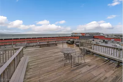 1133 W 9th Street #412, Loveland, OH 44113 - Photo 35