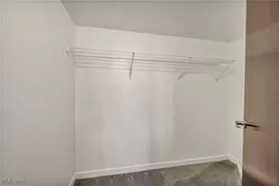 1133 W 9th St, Loveland, OH 44113 - Photo 23