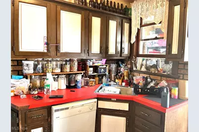 812 Bradshaw, East Liverpool, OH 43920 - Photo 3