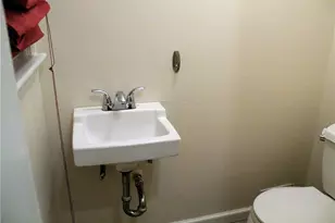 21216 N Park Dr, Fairview Park, OH 44126 - Photo 19