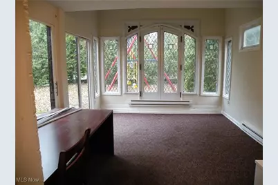 21216 N Park Drive, Fairview Park, OH 44126 - Photo 5