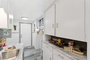 4030 Cleveland Ave, Ashtabula, OH 44004 - Photo 9