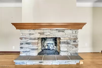 8001 Robin Lane, Brecksville, OH 44141 - Photo 21