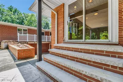 8001 Robin Lane, Brecksville, OH 44141 - Photo 5