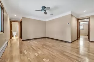 8001 Robin Ln, Brecksville, OH 44141 - Photo 29