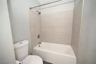 17672 Eastbrook Trail, Chagrin Falls, OH 44023 - Photo 11