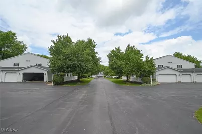 17672 Eastbrook Trail, Chagrin Falls, OH 44023 - Photo 27