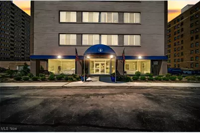 12520 Edgewater Drive #210, Oakwood, OH 44107 - Photo 1