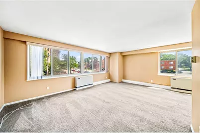 12520 Edgewater Drive #210, Oakwood, OH 44107 - Photo 9