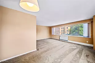 12520 Edgewater Dr, Oakwood, OH 44107 - Photo 13