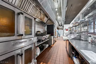 144 W Liberty Street, Wooster, OH 44691 - Photo 17