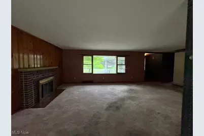 1182 Dalton Drive, Painesville Twp, OH 44077 - Photo 9