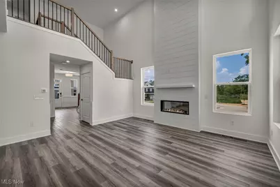 2090 Glenmont Drive, Brunswick, OH 44212 - Photo 5