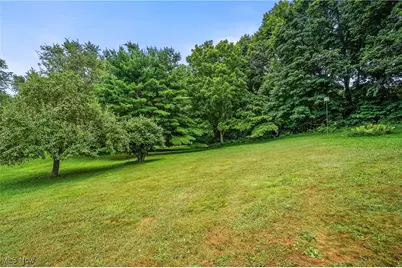 1660 Martin Road, Mogadore, OH 44260 - Photo 11