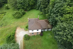 1660 Martin Rd, Mogadore, OH 44260 - Photo 9