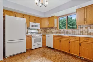 1660 Martin Rd, Mogadore, OH 44260 - Photo 21