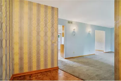 1660 Martin Road, Mogadore, OH 44260 - Photo 17