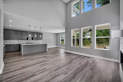 2088 Glenmont Drive, Brunswick, OH 44212 - Photo 7