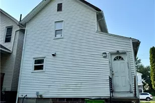 46 Brown St, Barberton, OH 44203 - Photo 3