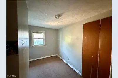 46 Brown Street, Barberton, OH 44203 - Photo 11