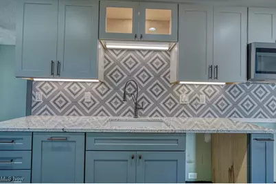 1211 W 10th Street, Lorain, OH 44052 - Photo 7