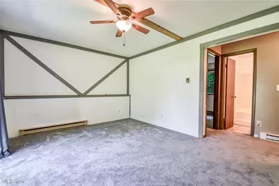 2074 S Park Lane, Roaming Shores, OH 44084 - Photo 23