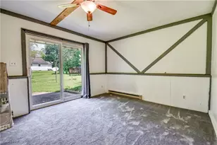 2074 S Park Ln, Roaming Shores, OH 44084 - Photo 21