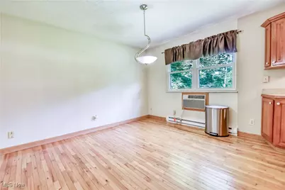 2074 S Park Lane, Roaming Shores, OH 44084 - Photo 13