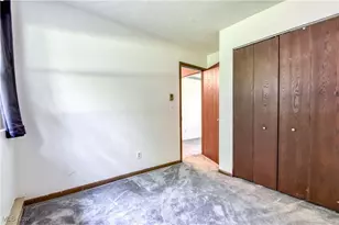 2074 S Park Ln, Roaming Shores, OH 44084 - Photo 19