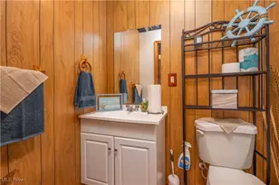 530 Midvale Mine Rd SE, New Philadelphia, OH 44663 - Photo 35