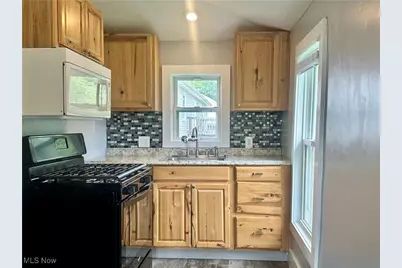 3602 11th Avenue, Vienna, WV 26105 - Photo 7