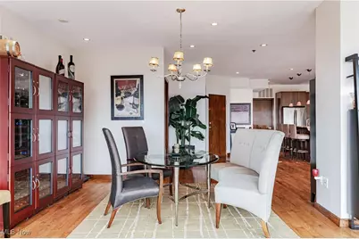 701 W Lakeside Avenue #606, Loveland, OH 44113 - Photo 9