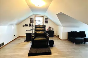 3825 Marlamont Way, Weirton, WV 26062 - Photo 11